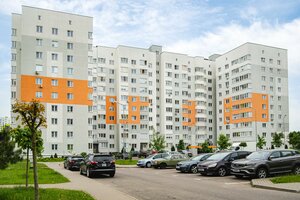 Vulica Mikalaja Mihajlashava, 1, Minsk District: photo