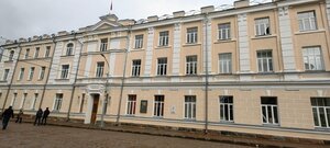 Ulitsa Oktyabrskoy Revolyutsii, 1/2 ، : صورة