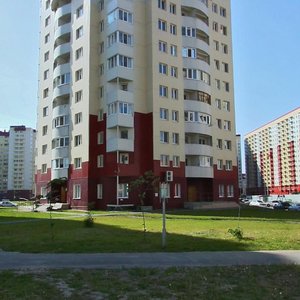 Ulitsa Stanislava Karnatsevicha, 5, Tyumen: photo