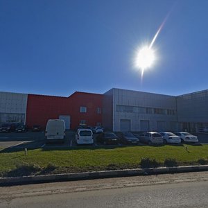 Yuzhny Obkhod Street, 27, : foto