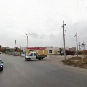 Latviyskaya Street, 33, : foto