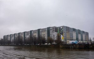 Калининград, Ленинский проспект, 83В: фото