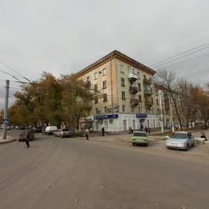 Новокуйбышевск, Улица Миронова, 8: фото