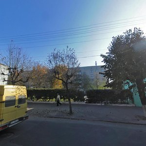 Vulytsia Nezalezhnosti, 15, Uman: photo