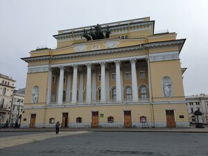 Ostrovskogo Square, 6, Saint Petersburg: photo