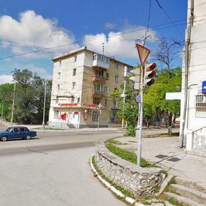 Geroyev Sevastopolya Street, 23, Sevastopol: photo