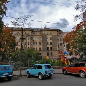 Leningradskiy Avenue, 12, Vyborg: photo