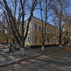 Vulytsia Rodymtseva, 4, Chernihiv: photo