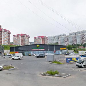 Chernyakhovskogo Street, 5, : foto
