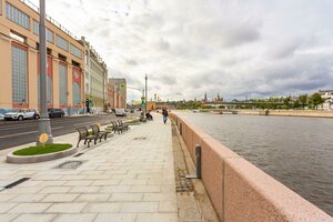 Raushskaya Embankment, 10, Moscow: photo