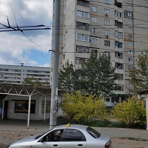 Vulytsia Hvardiitsiv-Shyronintsiv, 127, Kharkiv: photo