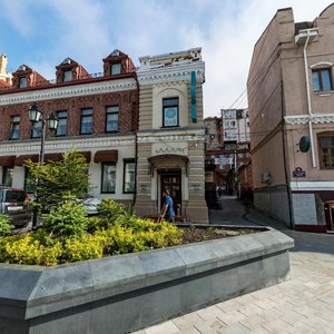 Владивосток, Улица Адмирала Фокина, 4А: фото