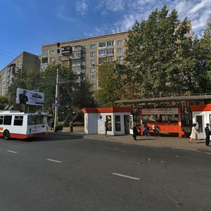 Molodezhnaya Street, 38, Izhevsk: photo