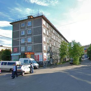 Polyarnye Zori Street, 40, Murmansk: photo