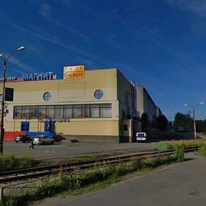 Viktora Mironova Avenue, 1, Kola: photo