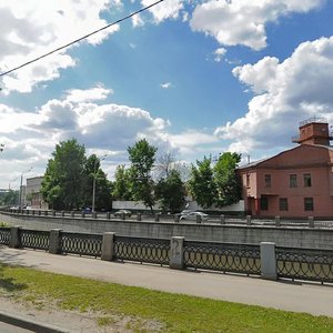 Rusakovskaya Embankment, 1с2, Moscow: photo