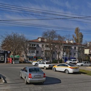 Пятигорск, Улица Орджоникидзе, 1: фото