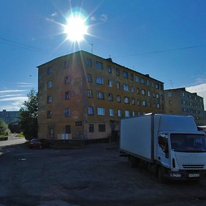 Bondarnaya Street, 32, Murmansk: photo