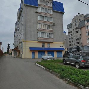 Kosmonavta Komarova Street, 36, Kaluga: photo