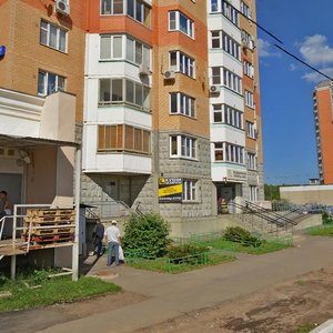 Raduzhnaya ulitsa, 19к2, Moskovsky: photo