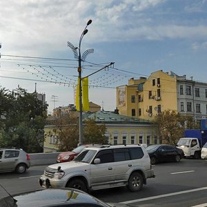 Zemlyanoy Val Street, 68с1 ، موسكو: صورة