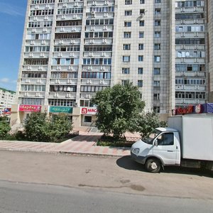 Sovetskoy Armii Street, 45, Perm: photo