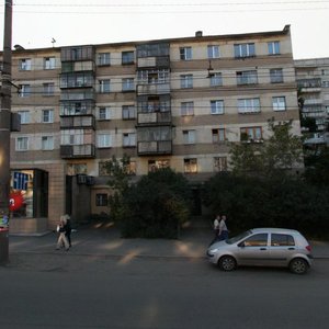Челябинск, Свердловский проспект, 14: фото