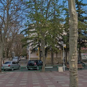 Ostrovskogo Street, 21, : foto