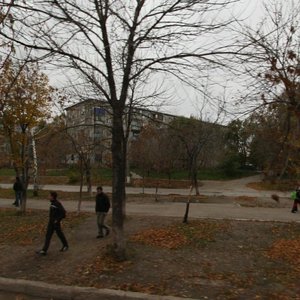 Ulitsa Ostrovskogo, 19, Novokuibishevsk: photo