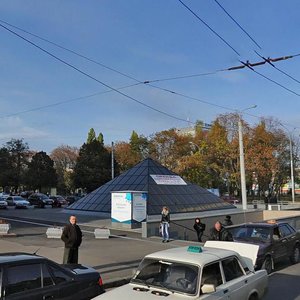 Prospekt Myru, 44Г, Chernihiv: photo