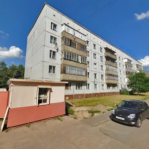 Molodyozhnaya ulitsa, 12, : foto