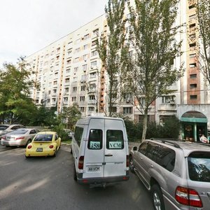 Gagarin Avenue, 152 ، ألماتي: صورة
