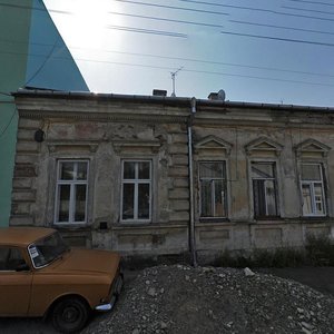 Vulytsia Zoi Kosmodemianskoi, 33, Chernivtsi: photo