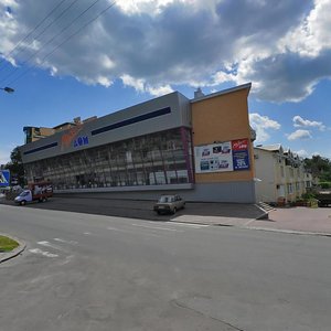 Vulytsia Petra Poltavy, 1, Rivne: photo