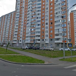 Zavidnaya Street, 16, : foto