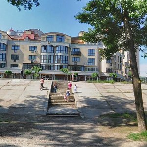 Obolonska Embankment, 7к2, Kyiv: photo