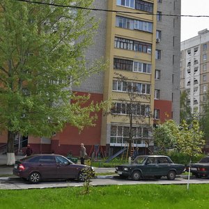 Белгород, Улица Конева, 25: фото