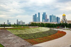 Pobedy Square, 3, Moscow: photo