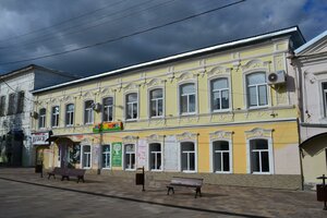 Вольск, Революционная улица, 44: фото