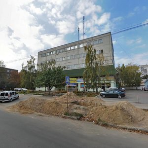 Vulytsia Zakhysnykiv Ukrainy, 9, Chernihiv: photo