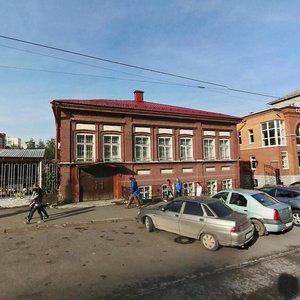 Borchaninova Street, 9, Perm: photo