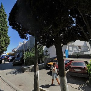 Алушта, Партизанская улица, 5: фото