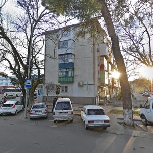 Marshala Zhukova Street, 5, Tuapse: photo