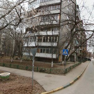 Donetskaya Street, 9, : foto