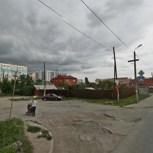 Челябинск, Улица Профинтерна, 50: фото