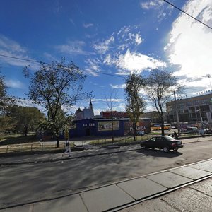 Vulytsia Chervoni Riady, 16, : foto