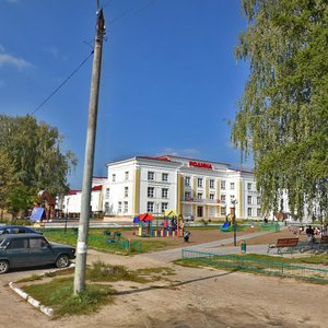 Зеленодольск, Улица Ленина, 13: фото