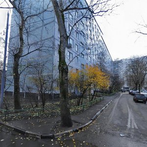 Magadanskaya Street, 13, : foto