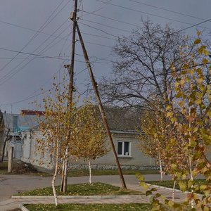Ulitsa 351-y Strelkovoy Divizii, 24, : foto