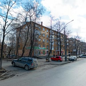 Mashinostroiteley Street, 43, Yekaterinburg: photo